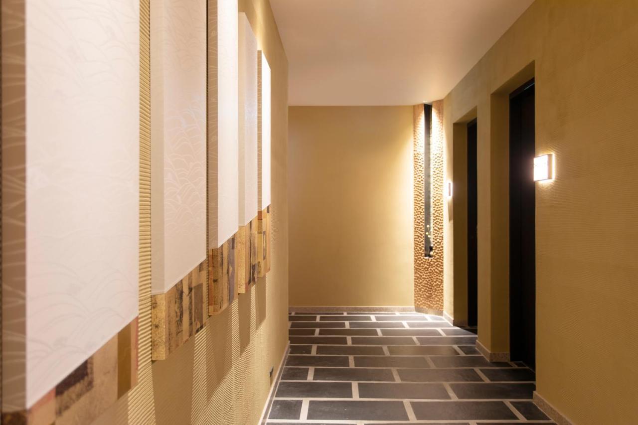 Hotel Kanazawa Zoushi Exteriör bild