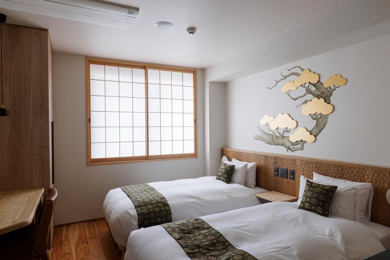 Hotel Kanazawa Zoushi Exteriör bild
